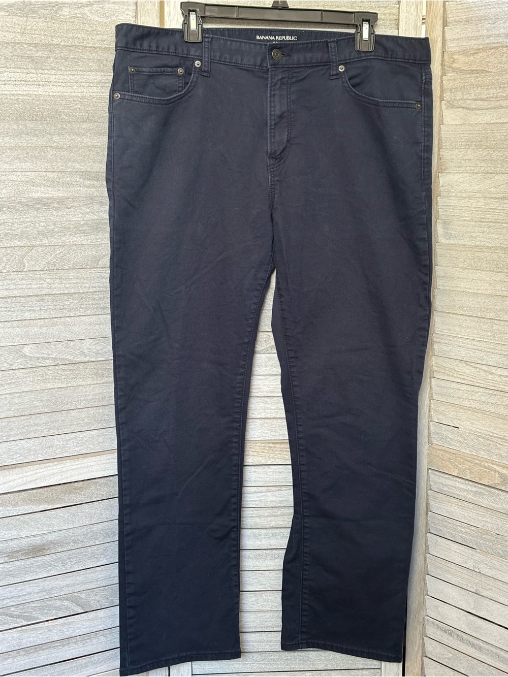 Banana Republic Men’s Travelers Slim Pants Preppy Navy 36x30 (measures 38x29)